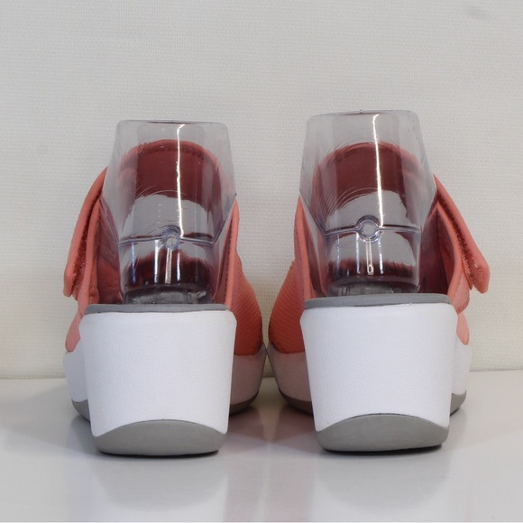 Cloudsteppers by Clarks Women's Coral Peach Step Cali Wave Wedge Sandals NWOT - Picture 5 of 9